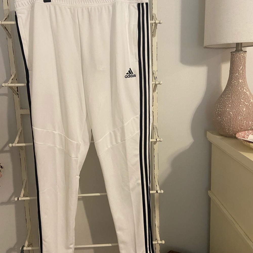 Men’s white Adidas pants